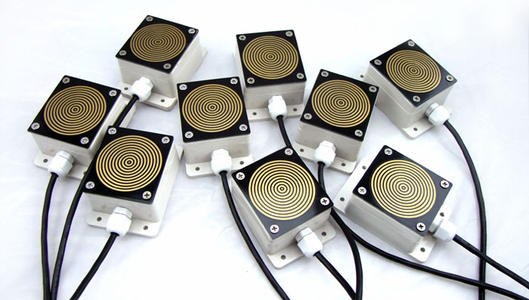 進口雨雪傳感器點擊查看